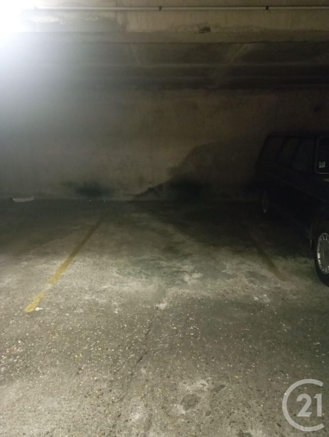 parking à vendre - 11.13 m2 - PARIS - 75010 - ILE-DE-FRANCE - Century 21 République